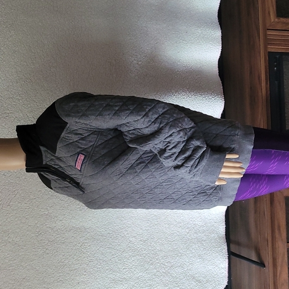 Vineyard Vines Quilted Shep Shirt Pullover 3/4 Zip Gray and Black Size S Vineyar - Picture 10 of 16